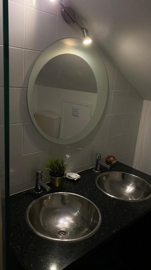 Brandao House Hostel Caparica Luaran gambar