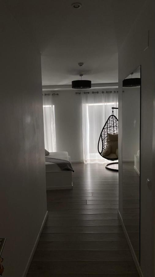 Brandao House Hostel Caparica Luaran gambar