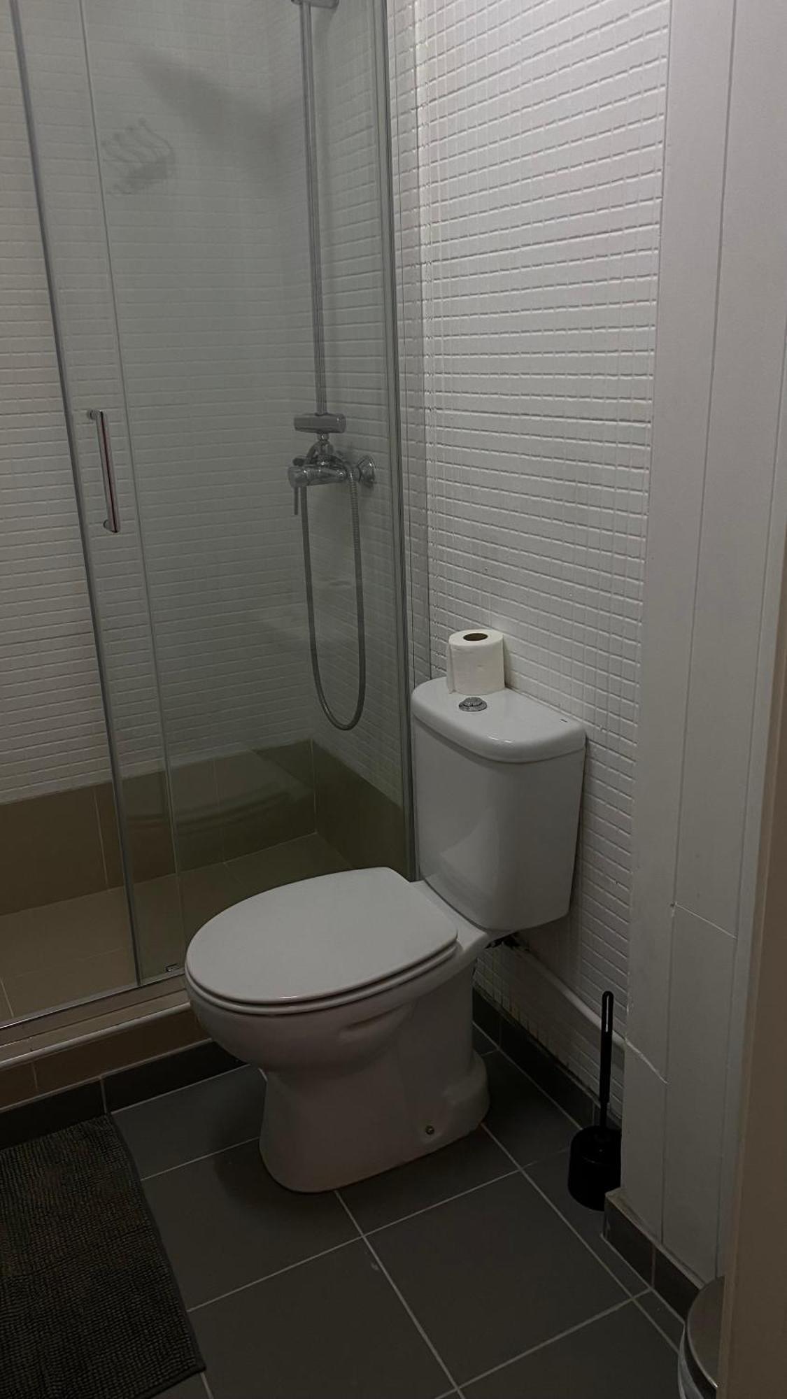 Brandao House Hostel Caparica Luaran gambar